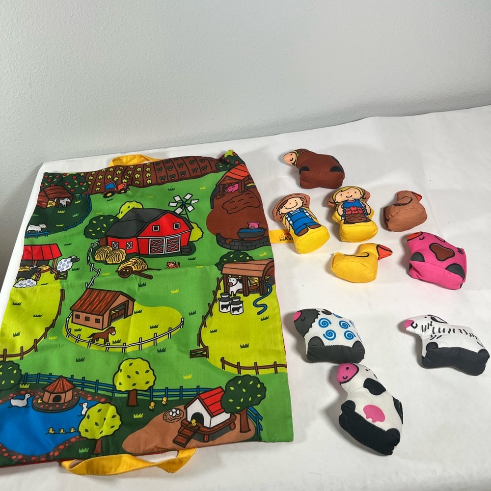 Melissa and Doug farm Play Set